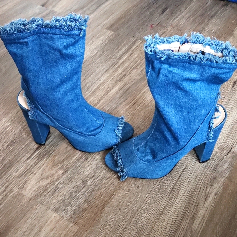 Denim boot open toe heel